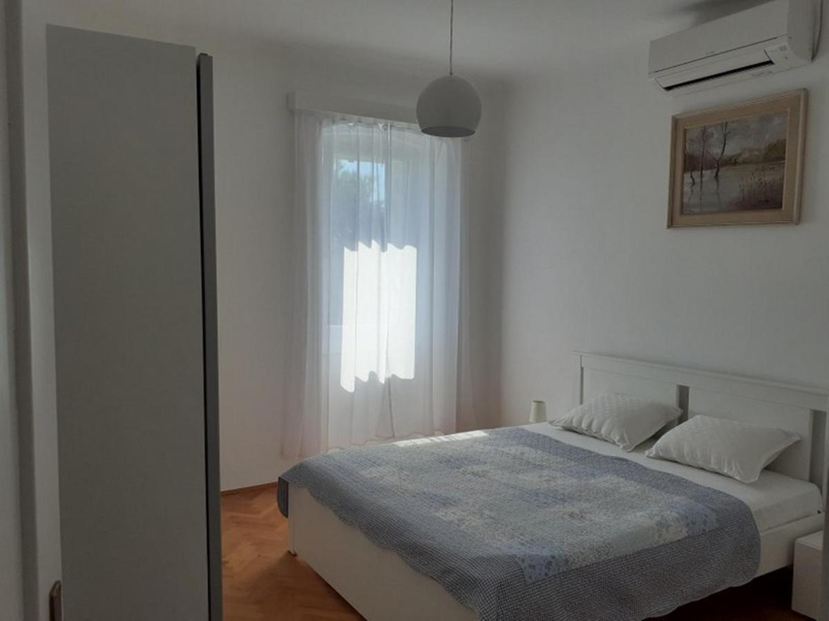 Apartment Dusan Malinska Εξωτερικό φωτογραφία